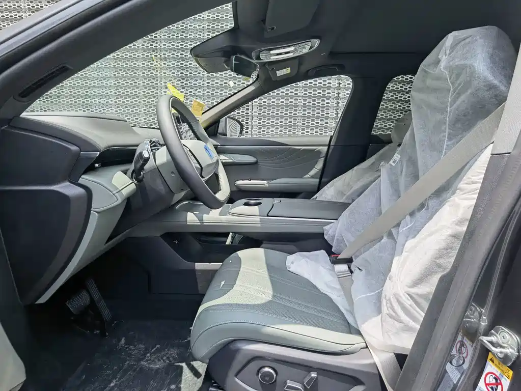 Changan Deepal DARK BLUE S07