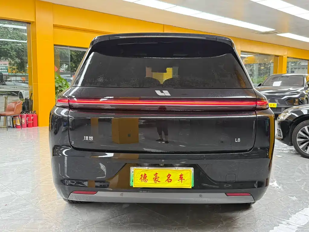Li Auto IDEAL L8