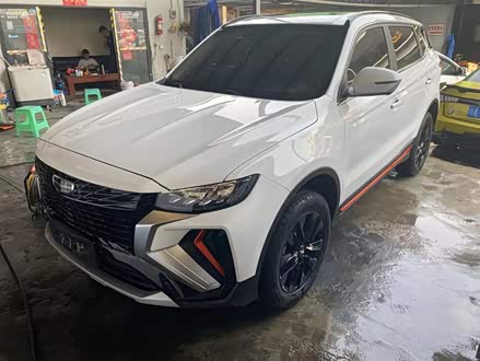 博越 2022款 博越X 1.8TD DCT智慧型