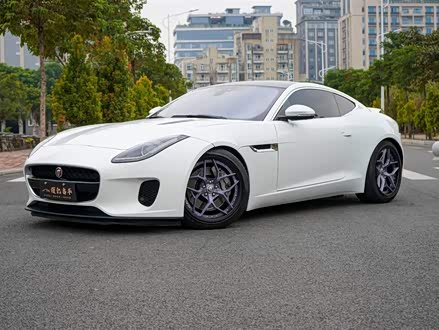 捷豹F-TYPE 2019款 2.0T 硬顶版