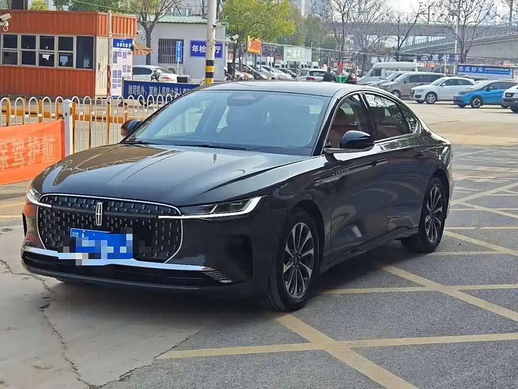 Lincoln Z 2024 года, версия 2.0T尊尚版 11000 km 2024