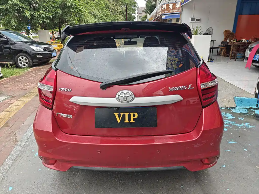TOYOTA YARIS L ZHIXUAN