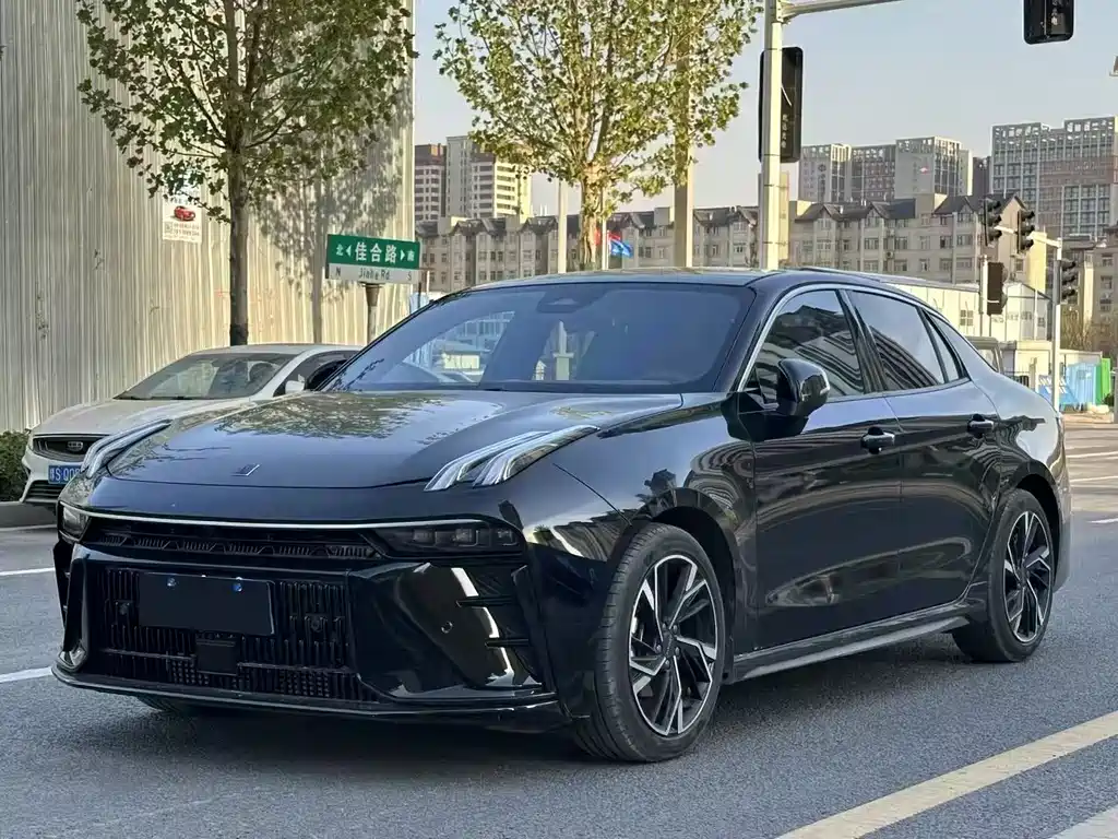 Линк03 2023 года 1.5TD DCT Pro 10000 km 2024