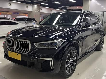宝马X5 2022款 xDrive 30Li M运动套装