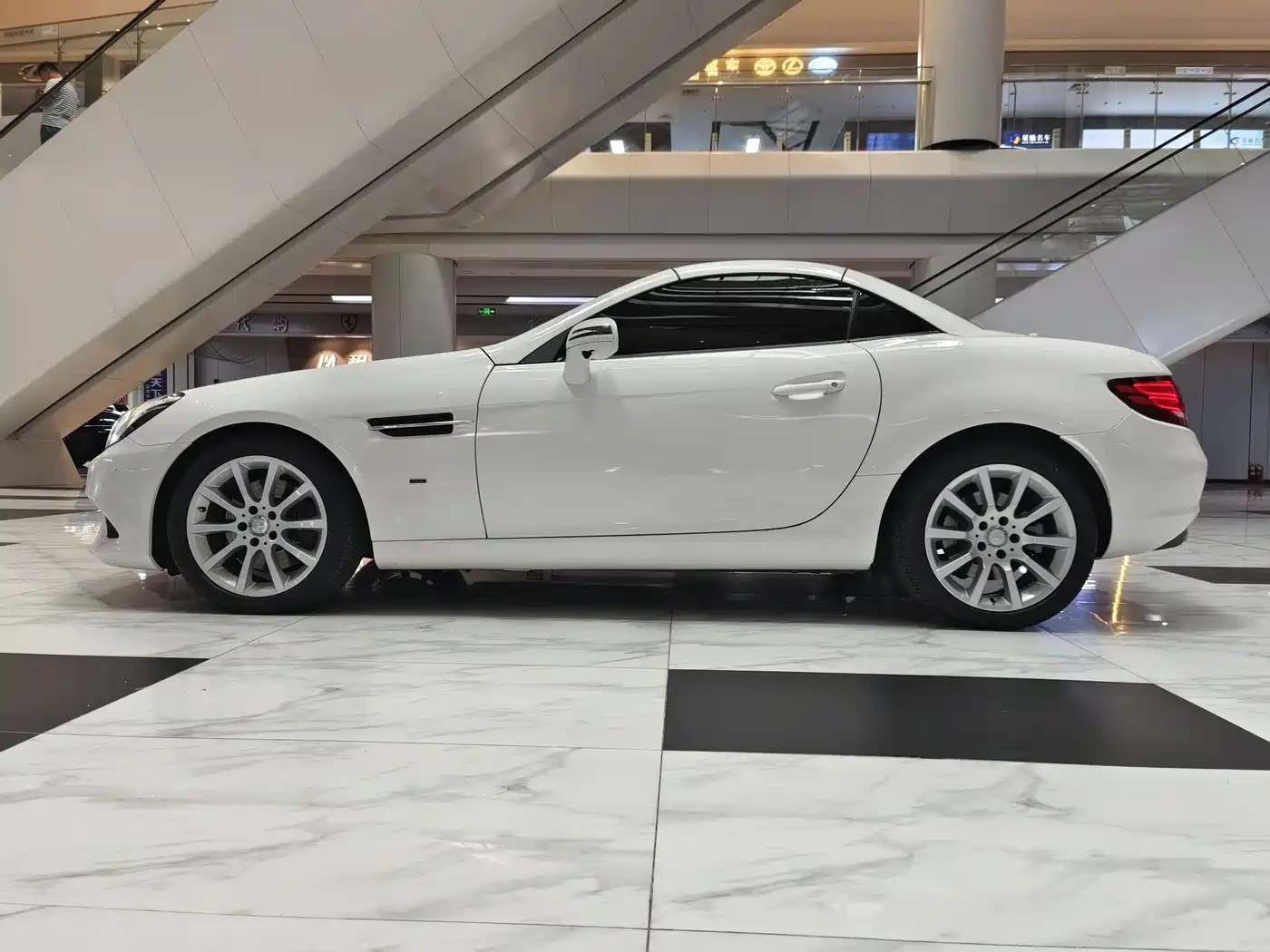 Mercedes-Benz SLC