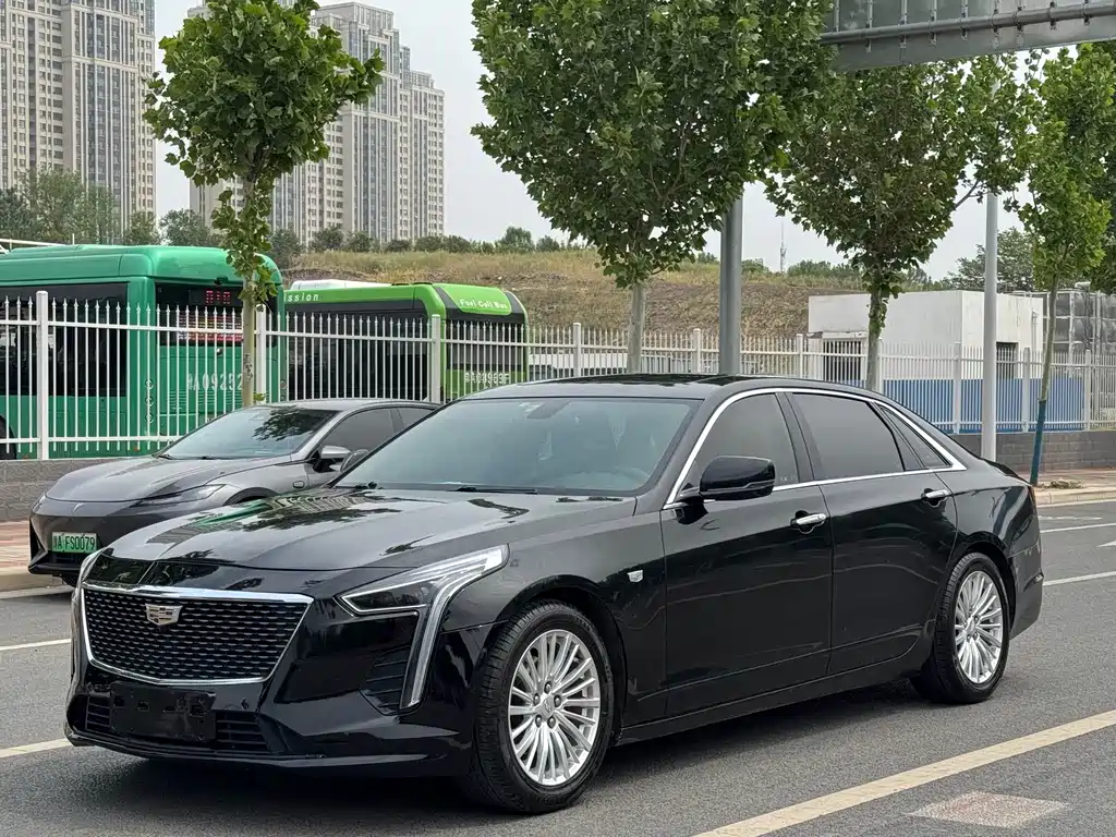 Кадиллак CT6 2019 года 28T Элитная версия 63000 km 2020