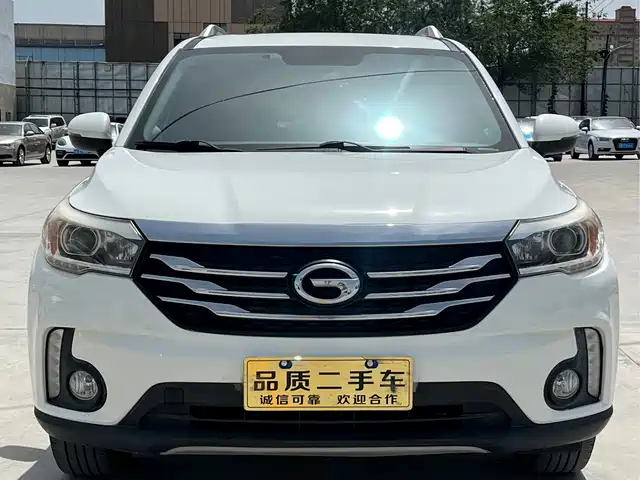 GAC TRUMPCHI GS4 2017