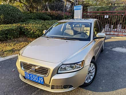 沃尔沃S40 2009款 2.0L 自动智尚版