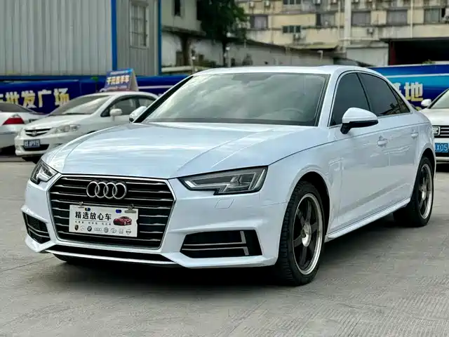 AUDI A4L