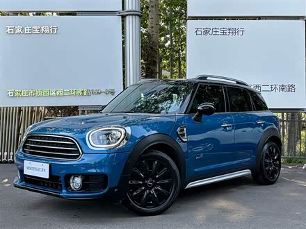 MINI COUNTRYMAN 2019款 1.5T COOPER ALL4 艺术家周末旅行版