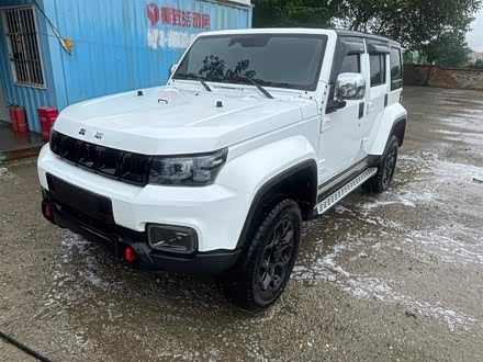 北京BJ40 2021款 2.0D 自动四驱刀锋英雄版侠客型（前后电控锁）