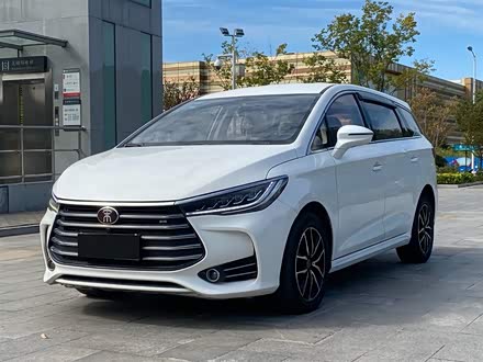 宋MAX 2018款 1.5T 自动舒适型 6座