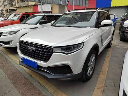 众泰T700 2017款 1.8T 双离合尊享型