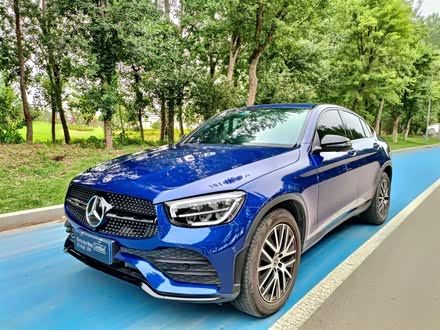 奔驰GLC轿跑 2020款 GLC 260 4MATIC 轿跑SUV