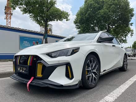 影豹 2021款 270T DCT J15版