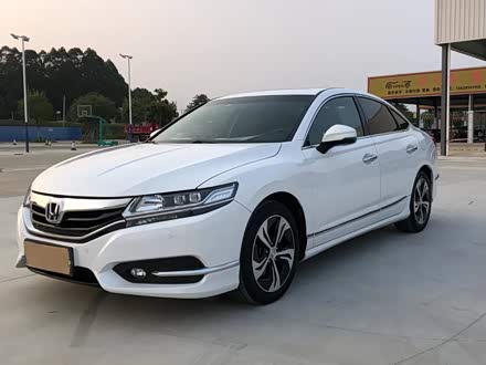 思铂睿 2015款 2.0L 尊贵版