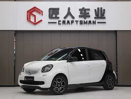 smart forfour 2018款 0.9T 66千瓦先锋版