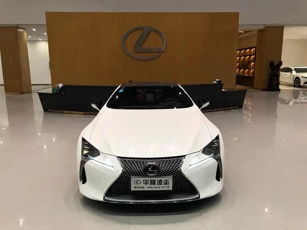 LEXUS LC