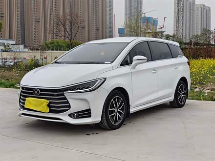 宋MAX 2018款 1.5T 自动智联尊享型 7座