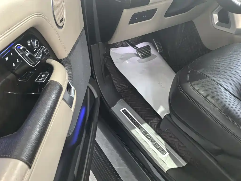 LAND ROVER RANGE ROVER