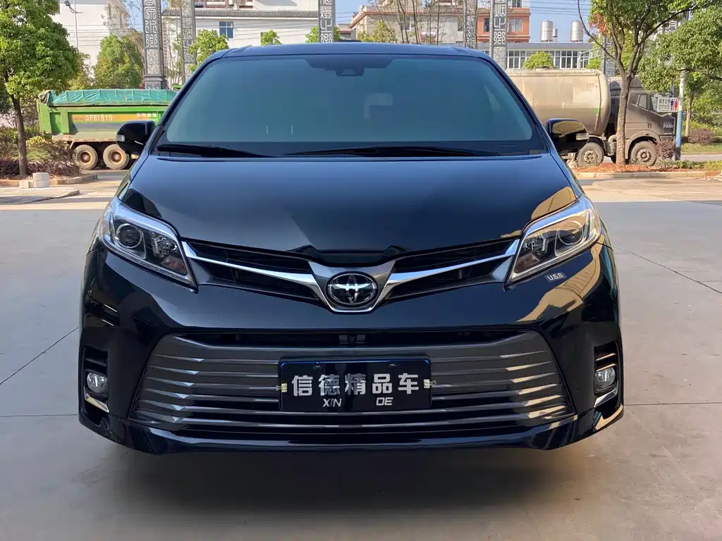 Toyota Sienna 2019