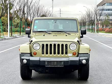 牧马人 2013款 3.6L Sahara 四门版