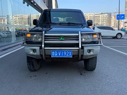 黑金刚 2009款 2.4L 手动四驱