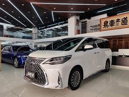 雷克萨斯LM 2020款 300h 四座御世版