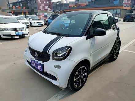 smart fortwo 2015款 1.0L 52千瓦硬顶灵动版