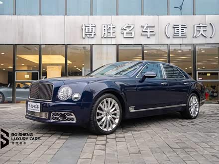 慕尚 2016款 6.8T 标准版