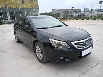 比亚迪G6 2011款 2.0L 手动豪华型
