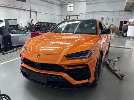 Urus 2021款 4.0T V8