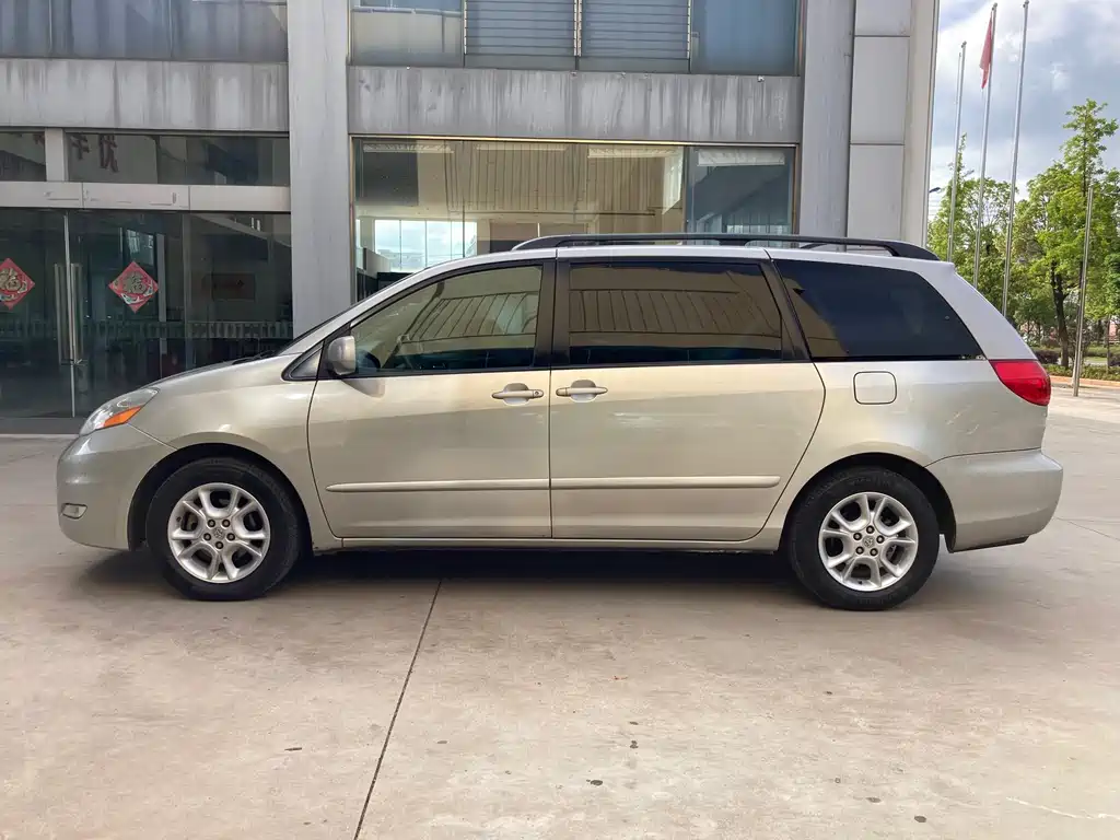 Toyota Sienna 2005 3.3 XLE