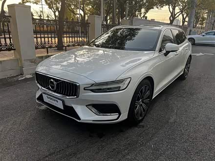 沃尔沃V60 2020款 T5 智远豪华版