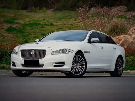 捷豹XJ 2013款 XJL 3.0 SC 剑桥限量版