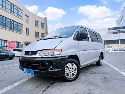 菱智 2013款 V3 1.5L 7座标准型II