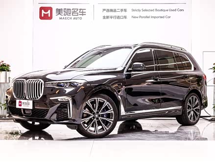 宝马X7 2022款 xDrive40i 行政型M运动套装