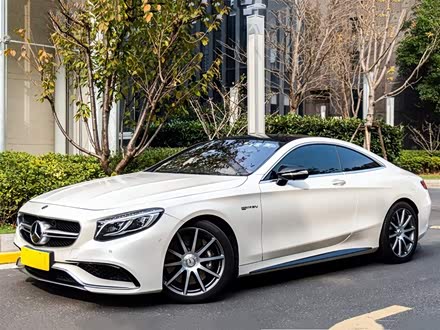 奔驰S级AMG 2015款 AMG S 63 4MATIC Coupe