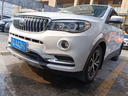 SWM斯威X7 2018款 1.8L 手动舒适型 7座