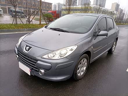 标致307 2010款 三厢 1.6L 手动豪华版