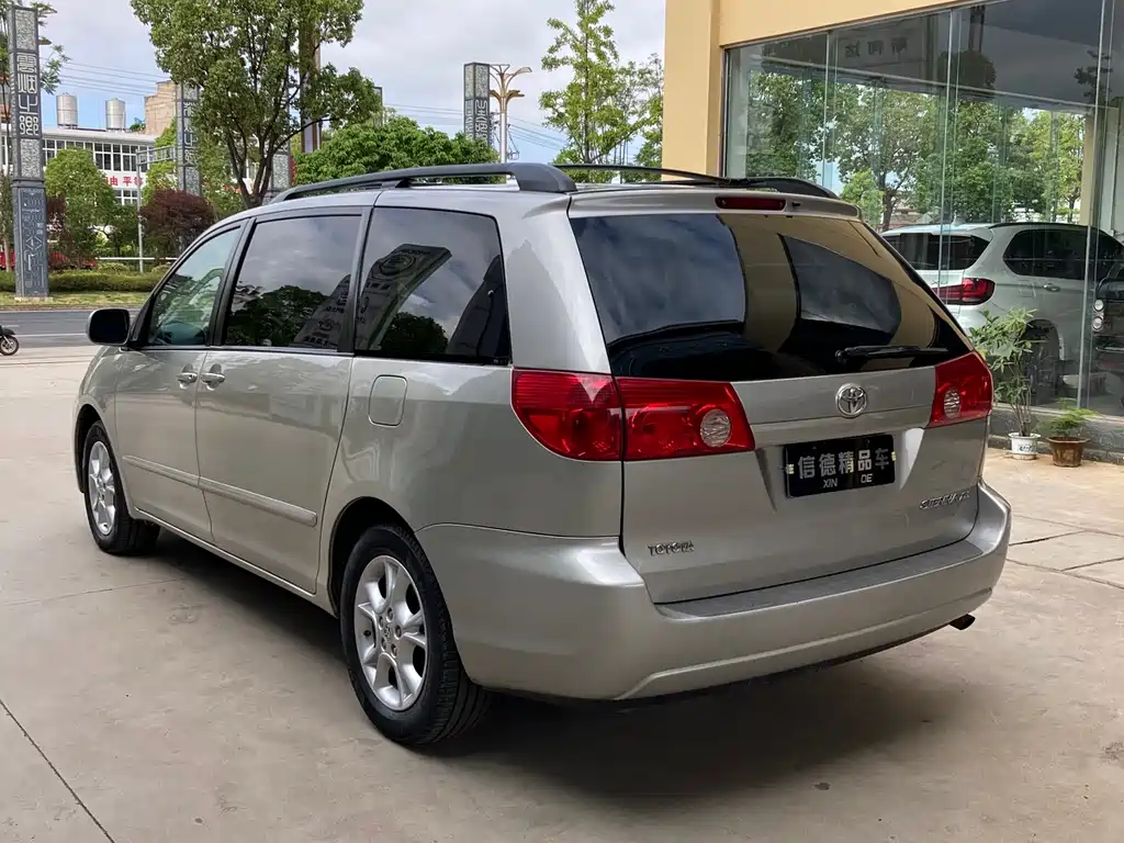 Toyota Sienna 2005 3.3 XLE