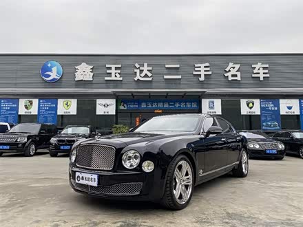 慕尚 2011款 6.8T 豪华版