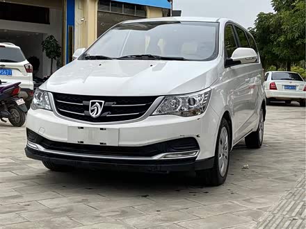 宝骏730 2016款 1.5L 手动超值型 7座 国V