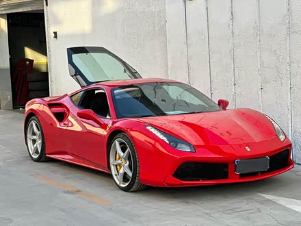 法拉利488 2015款 488 GTB