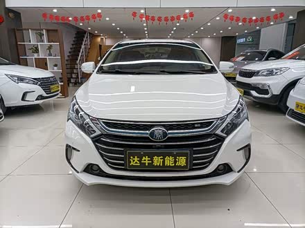 秦新能源 2017款 1.5T 尊贵型