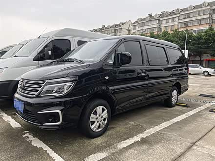 菱智 2022款 M5 1.6L 实用型 7座