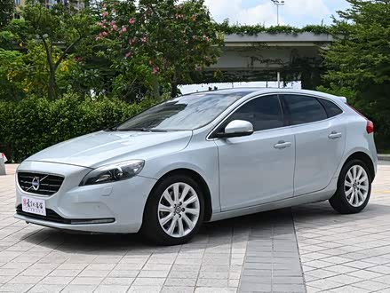 沃尔沃V40 2013款 2.0T 智雅版