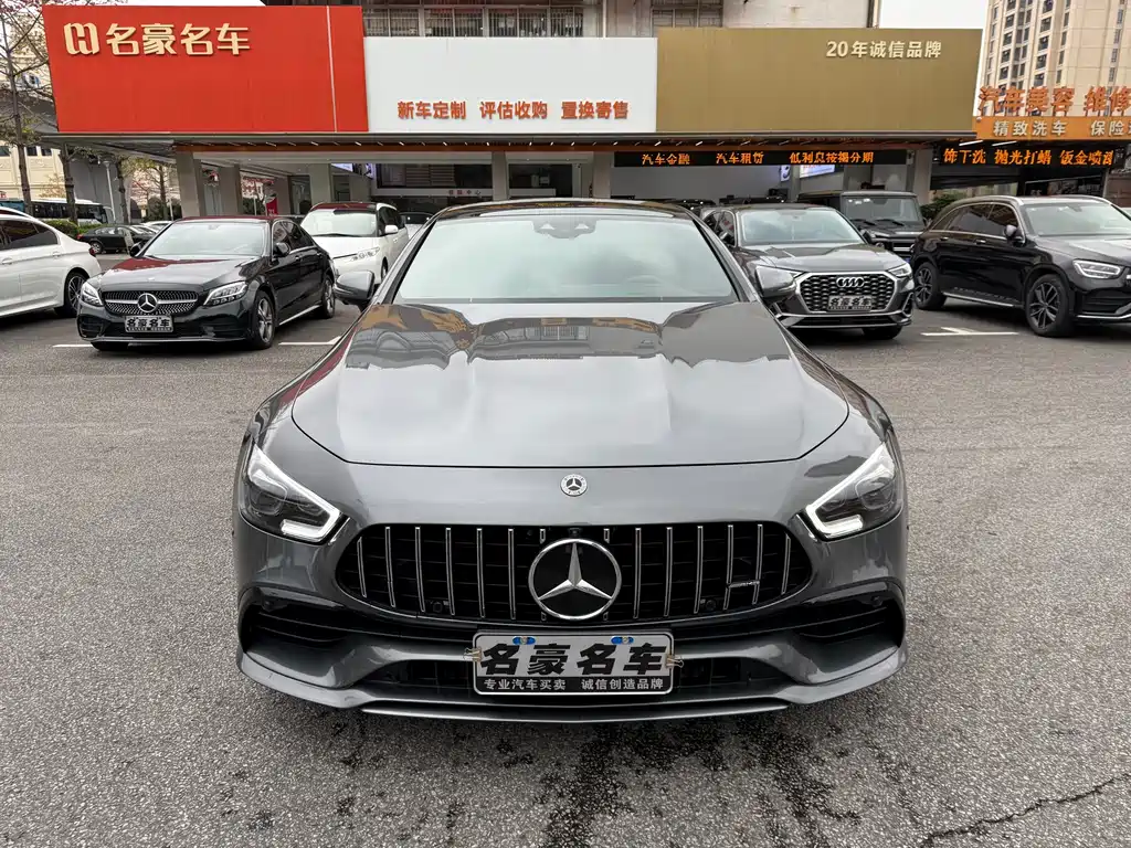 MERCEDES-BENZ AMG GT