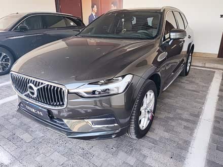 沃尔沃XC60 2021款 T5 四驱智逸豪华版