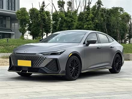 长安UNI-V 2023款 2.0T 领速版